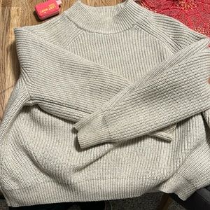 H&M sweater